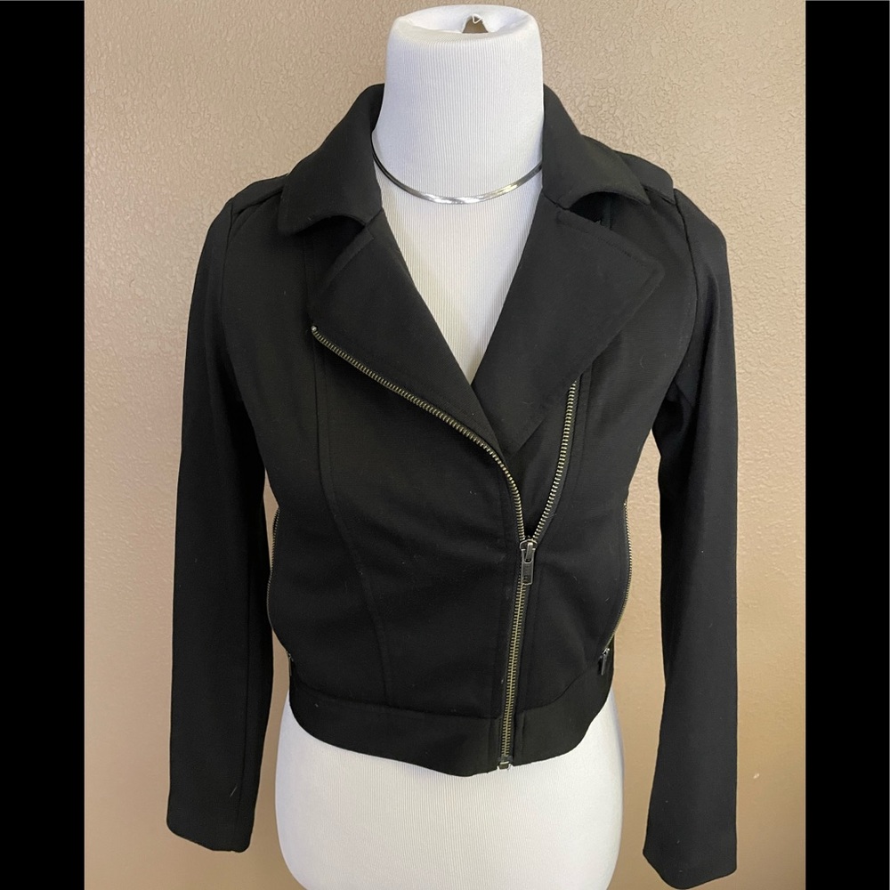 Loft petite black zippered jacket